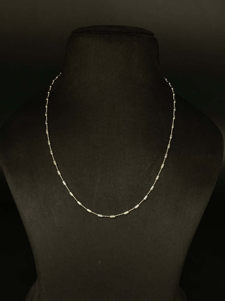 Chains & Malas 18