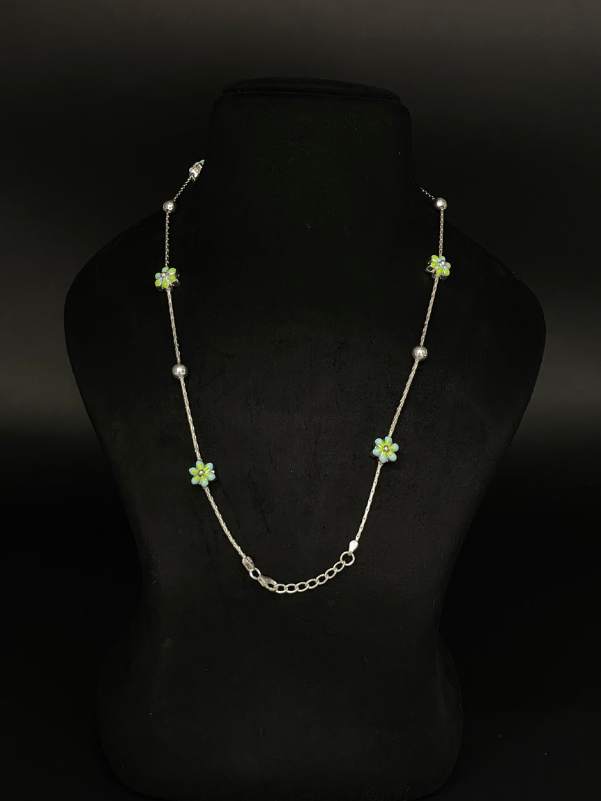 CUTE FLOWER DESIGN PURE SILVER ANKLET ( 1 PAIR )